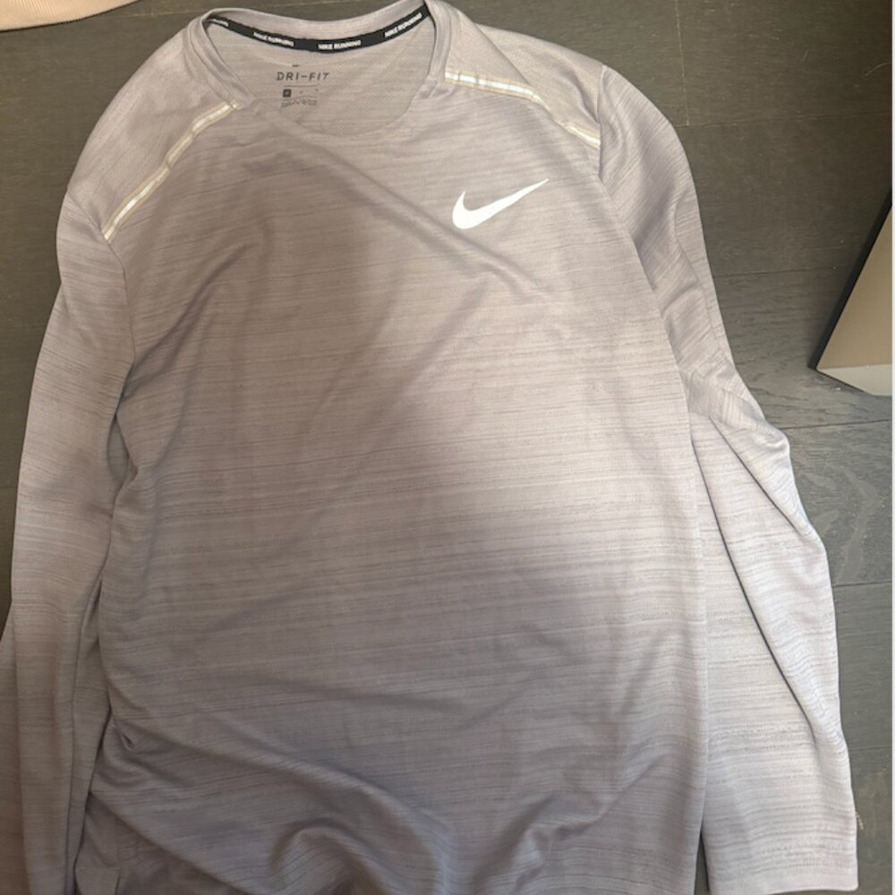 Mens Nike Dry Fit Long Sleeve Shirt
